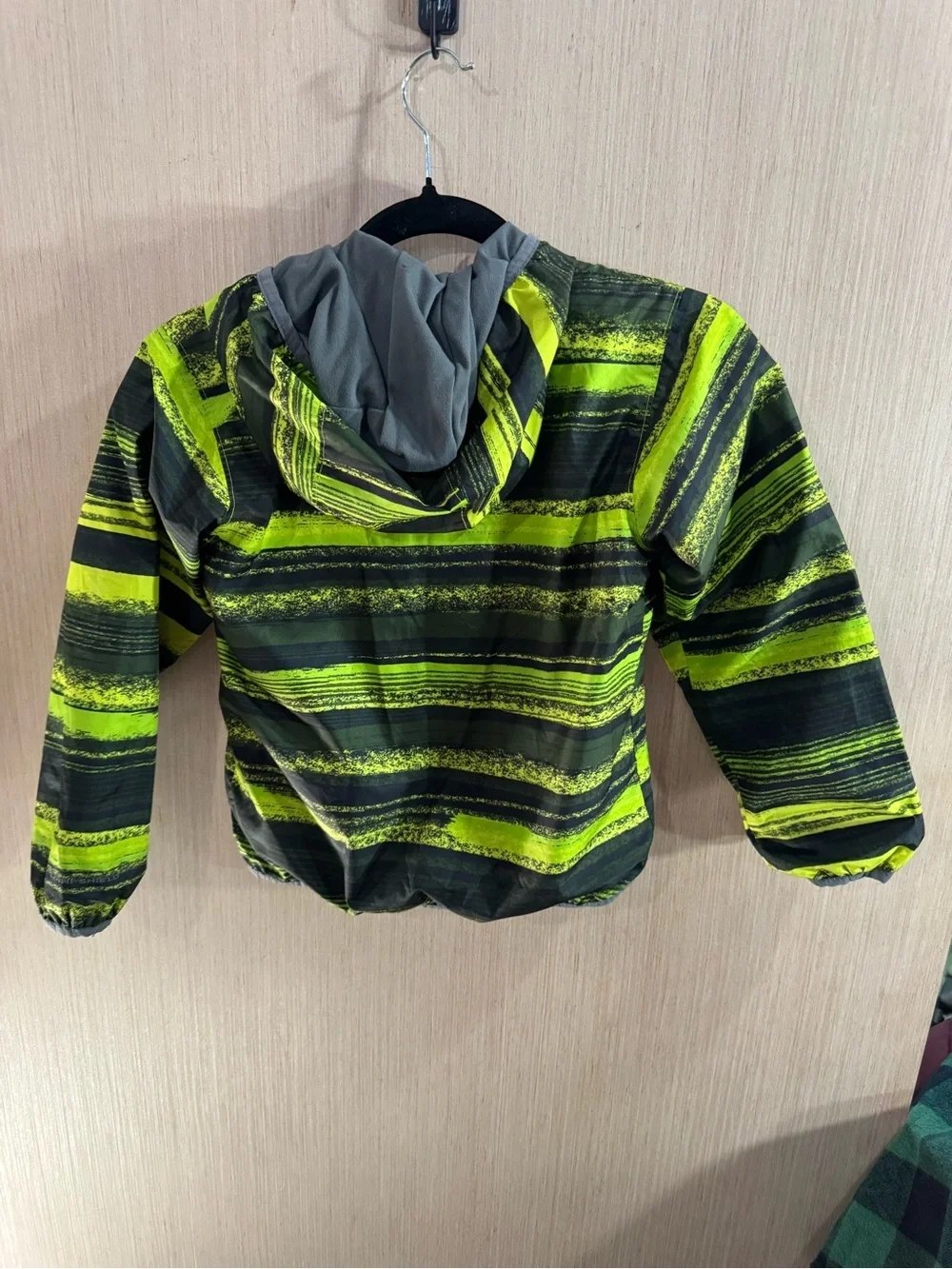 Kids Columbia Omni Shield Bright Yellow-Green Grey Striped Jacket Size Small